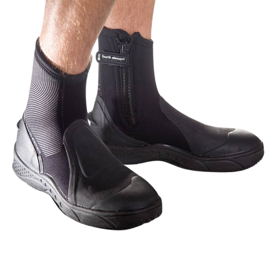 Amphibian 6.5 mm boots with molded sole