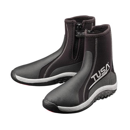 Diving boots with 5mm injected sole