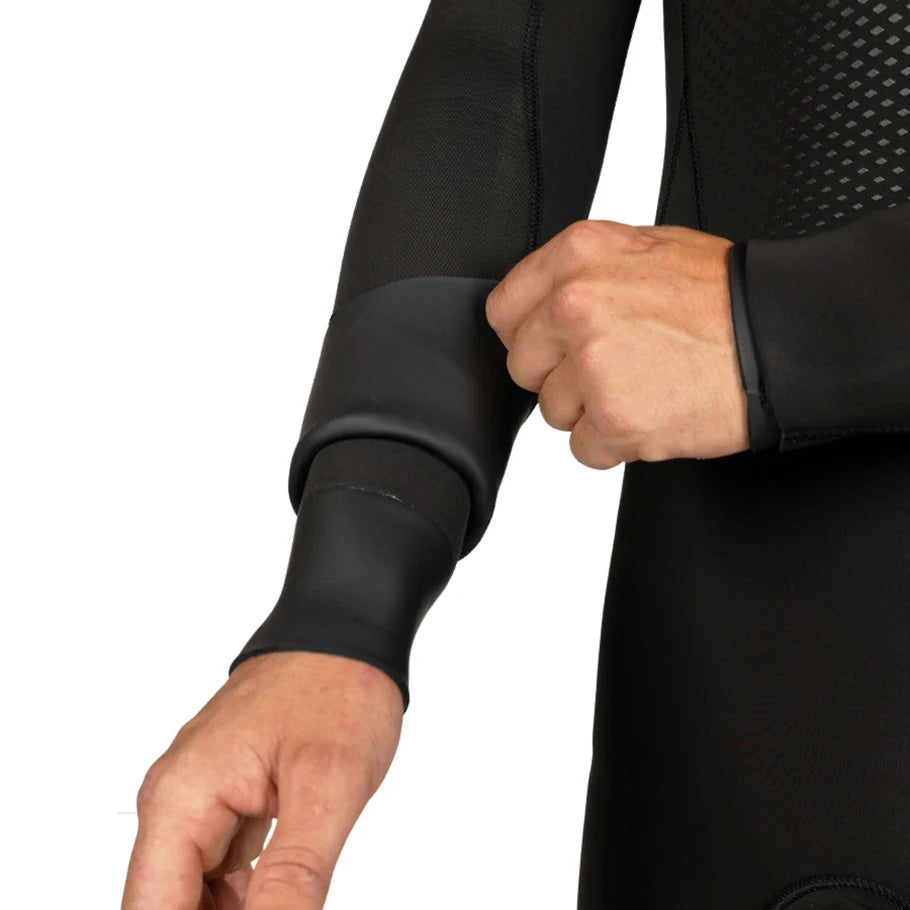 Xenos ARC 7mm neoprene suit